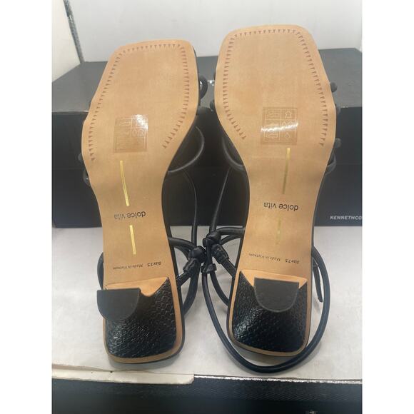 Disney Christmas 2025 Lil Rin Rin Plush Badge Red New